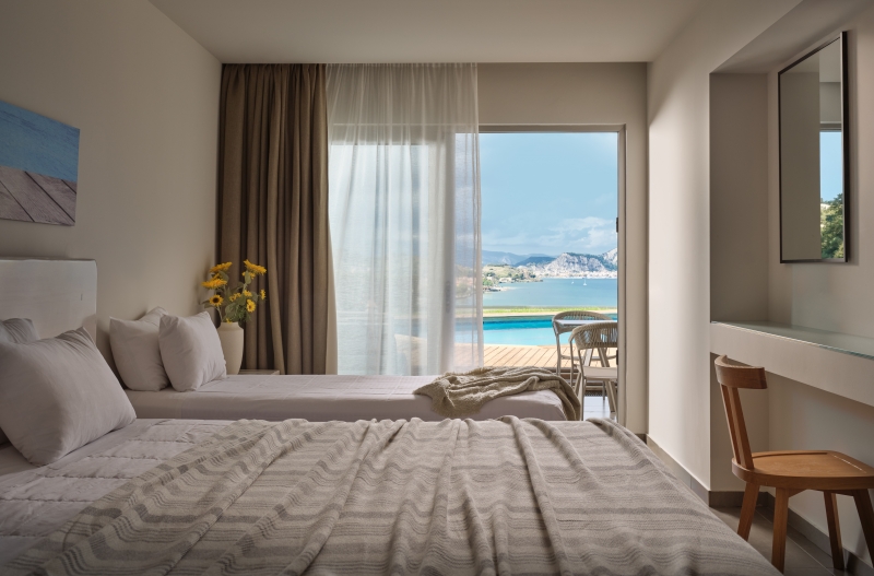 Superior Triple room #4